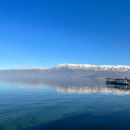 Lake Ohrid Guesthouse "Villa Valentina" Pogradec Eksteriør bilde